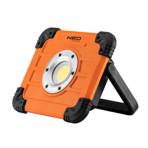 LED reflektor Neo 500 lm COB na batérie (4xAA)